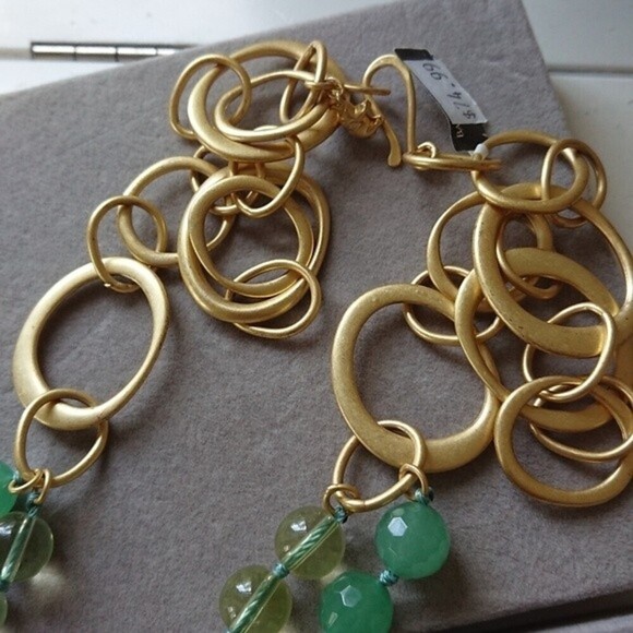 Banana republic double layer green & gold bold statement necklace - Picture 2 of 13